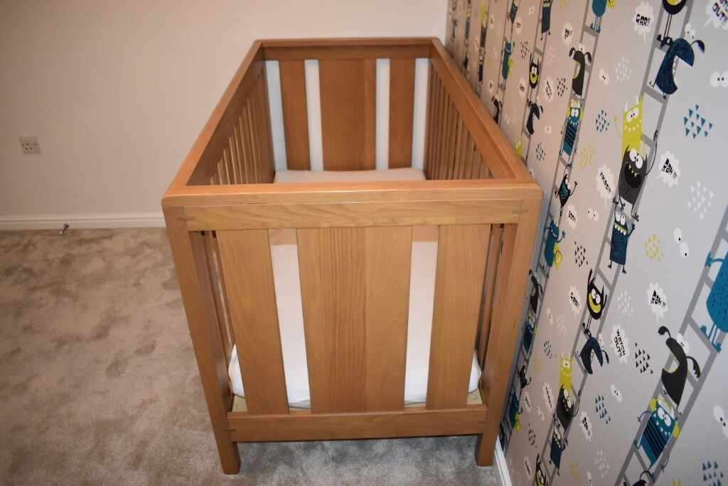 mamas and papas chamberlain cot bed